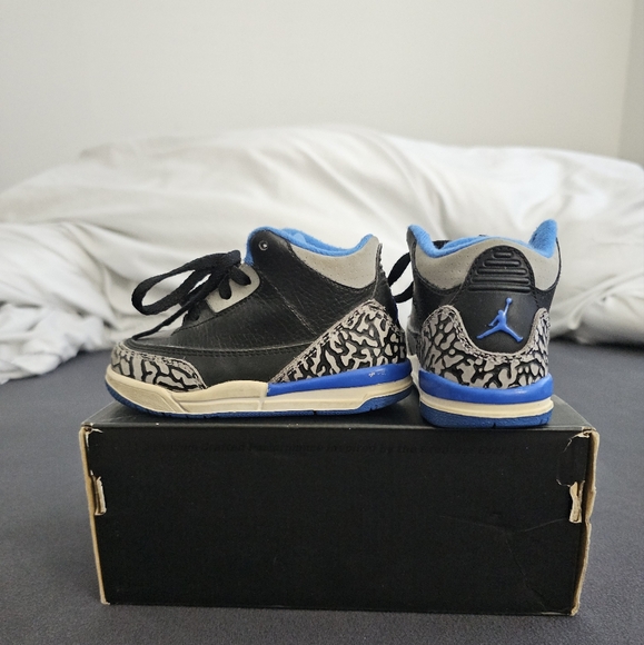 Jordan Kids shoes - Picture 8 of 9